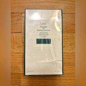 Oribe Shampoo for Moisture & Control